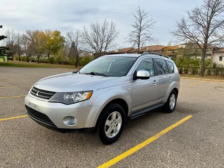 Mitsubishi Outlander 2009 photo 3