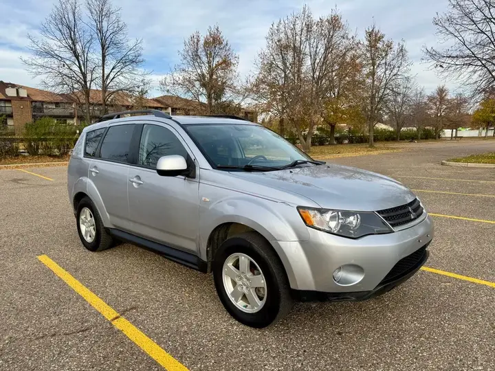 Mitsubishi Outlander 2009 photo 5