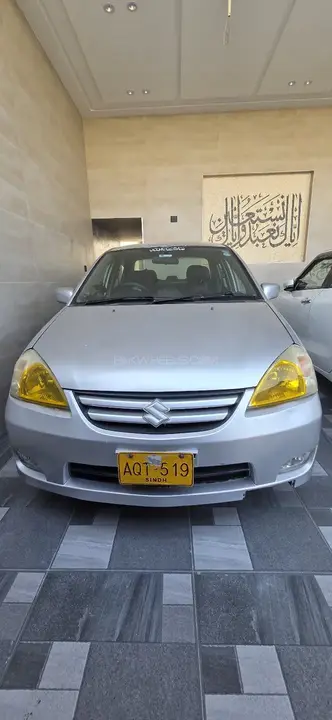 Suzuki Liana