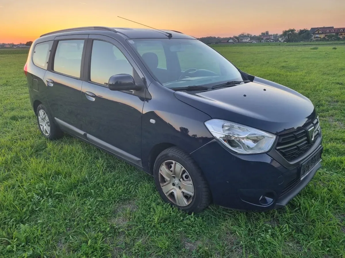 Dacia Lodgy 2018 photo 2