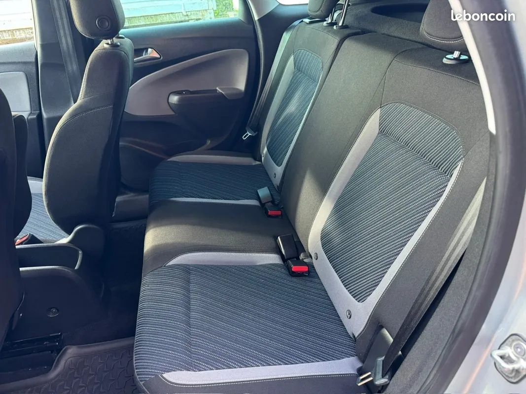 Opel Crossland X 2018 photo 4