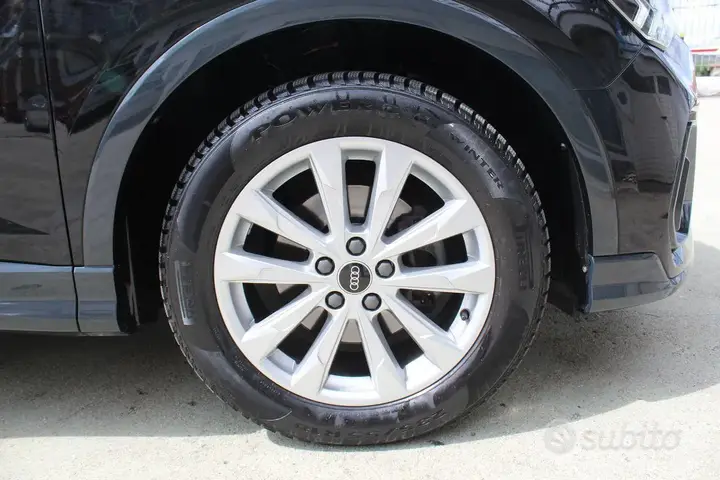 Audi Q3 2023 photo 5