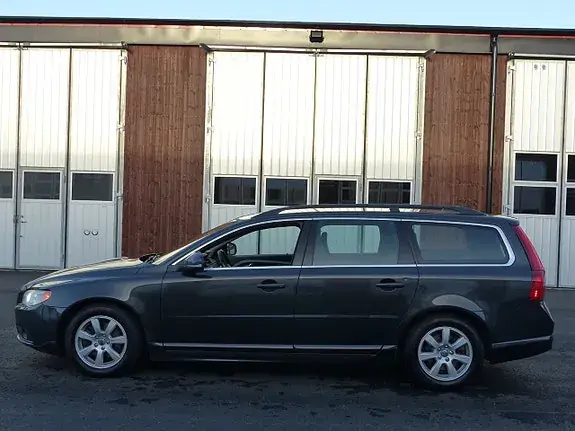 Volvo V70 2013 photo 3