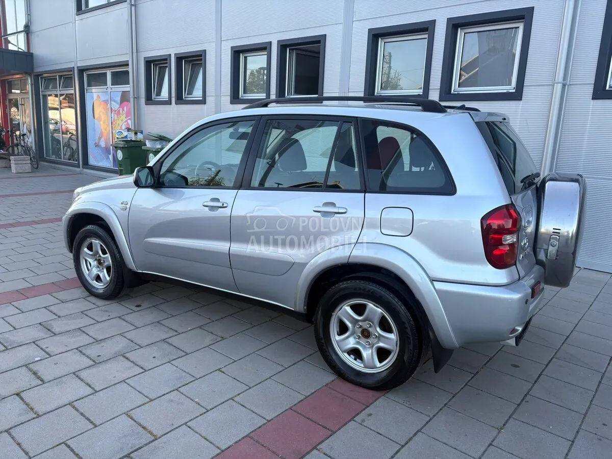 Toyota Rav 4 2005 photo 3