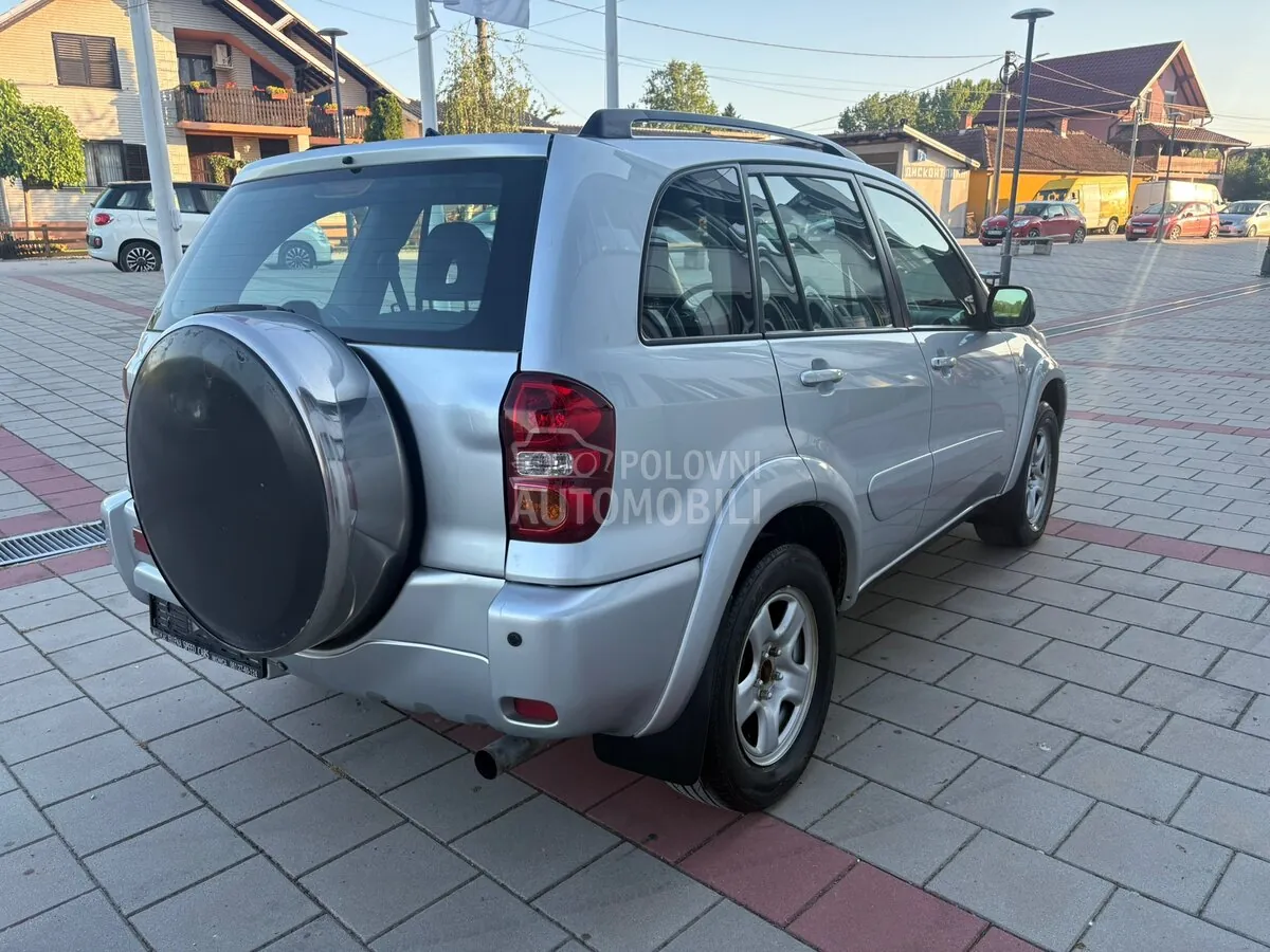 Toyota Rav 4 2005 photo 5