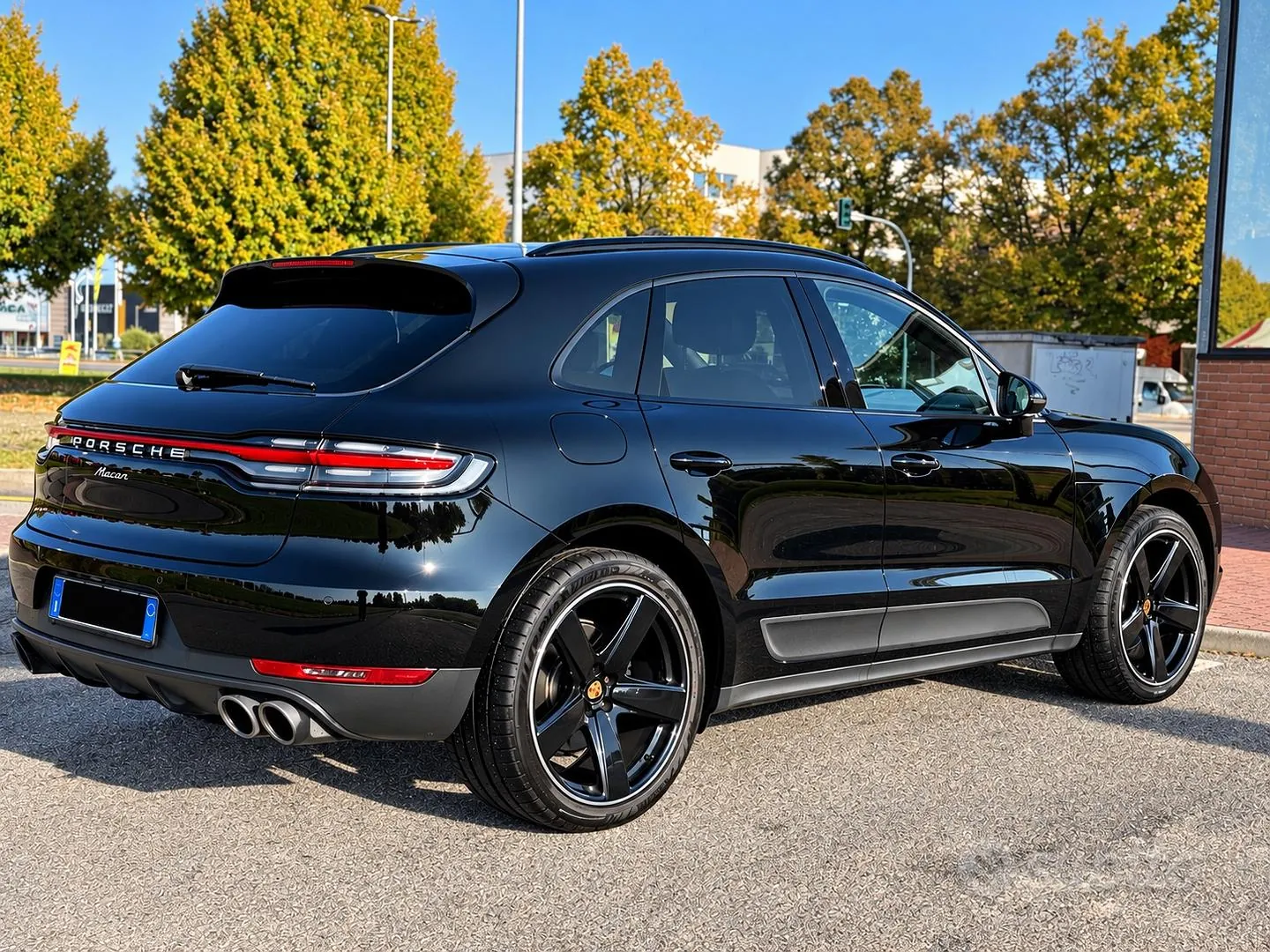 Porsche Macan 2019 photo 2