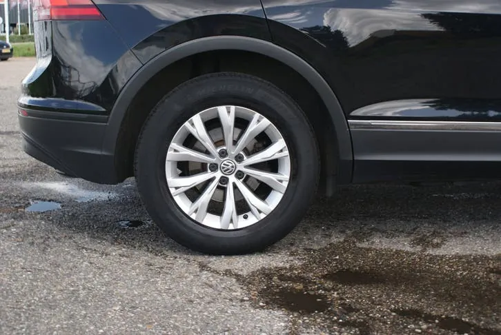 Volkswagen Tiguan 2019 photo 3