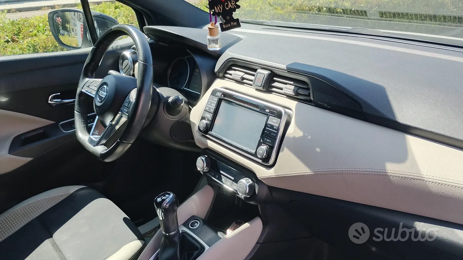 Nissan Micra 2017 photo 3