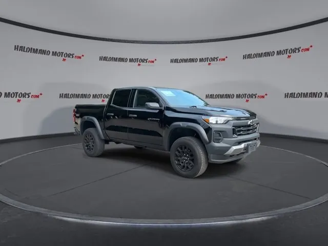 Chevrolet Colorado 2024 photo 2