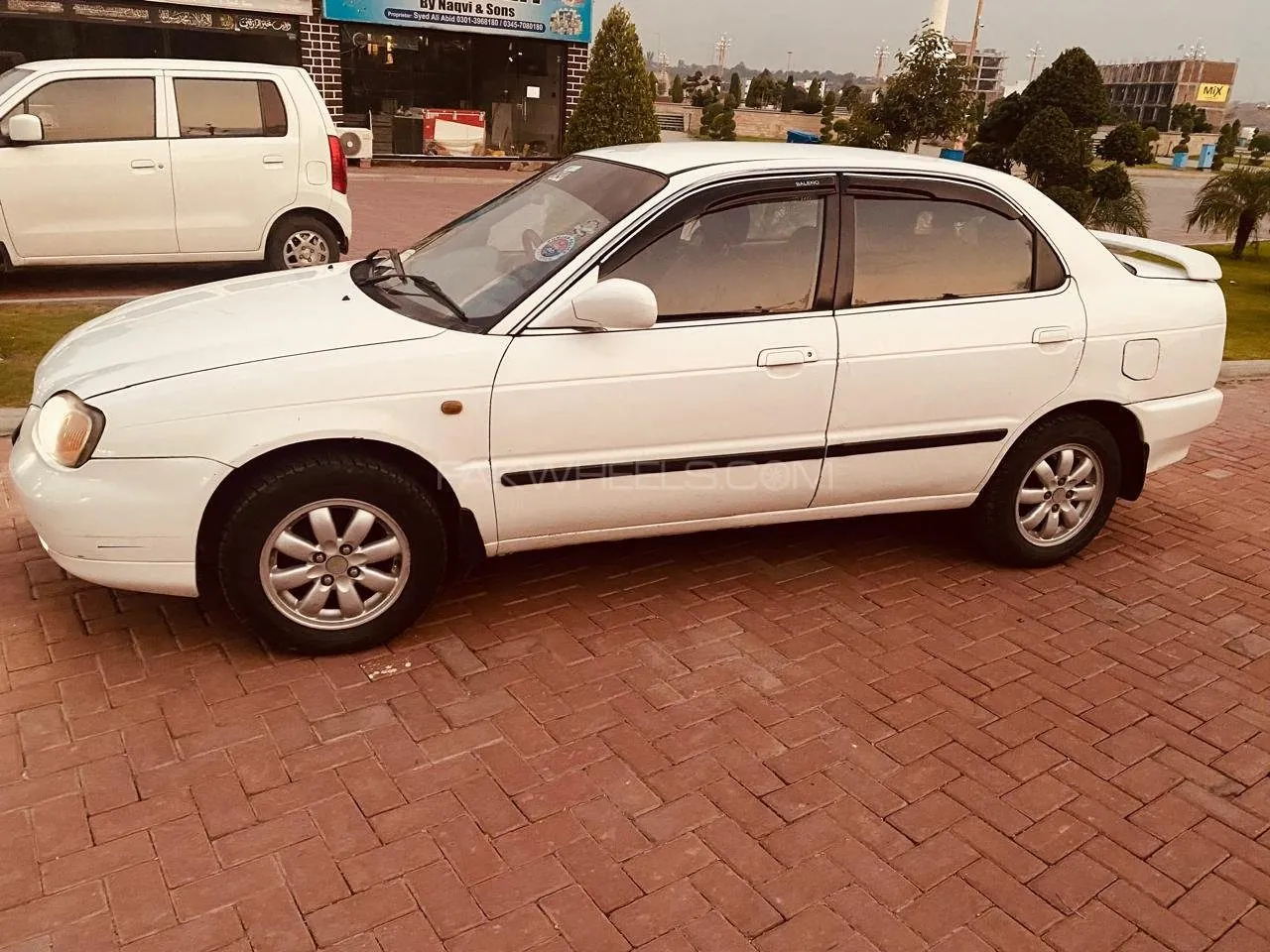 Suzuki Baleno