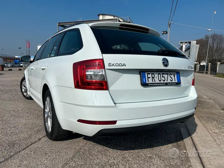 Skoda Octavia 2018 photo 4