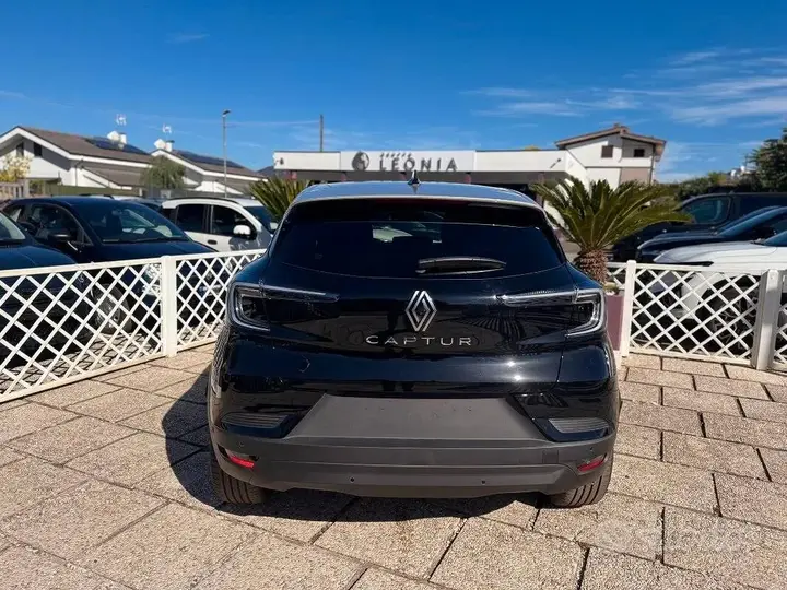 Renault Captur 2026 photo 5