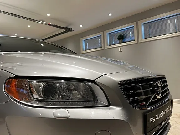 Volvo V70 2014 photo 3