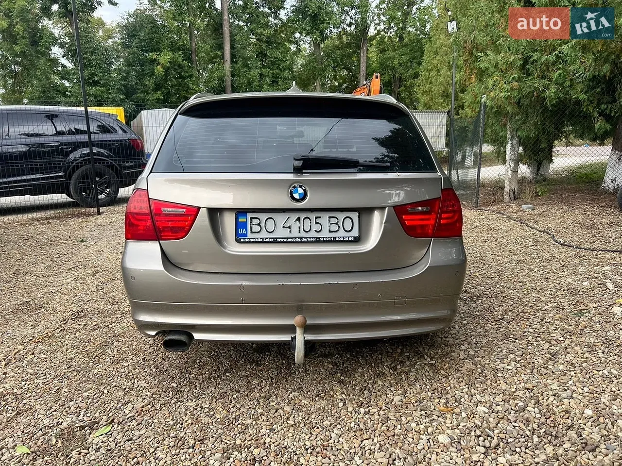 BMW 3 Series 2011 photo 5
