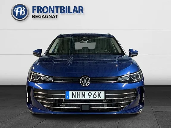 Volkswagen Passat 2025 photo 2