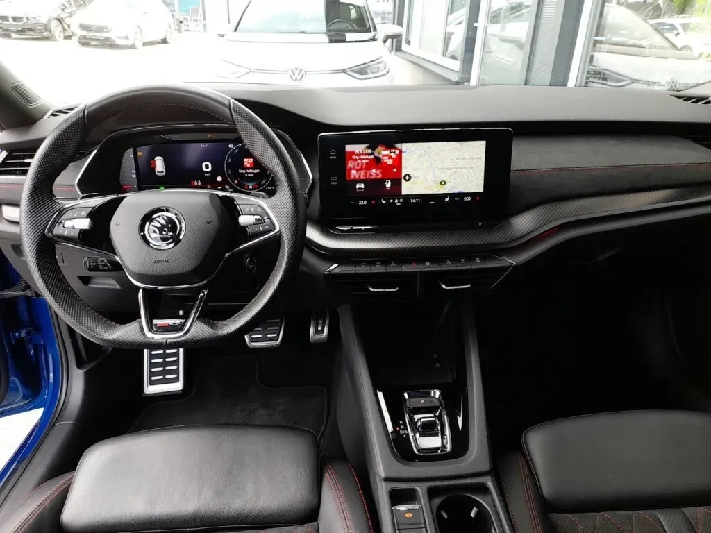 Skoda Octavia 2022 photo 3