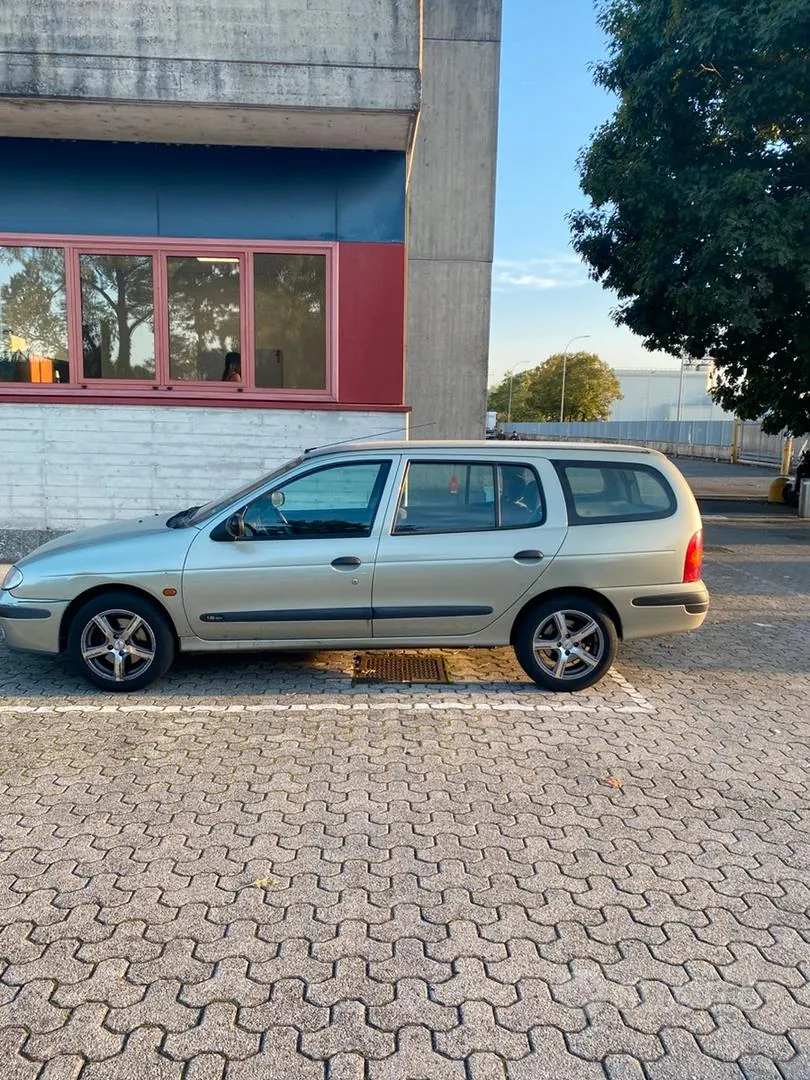 Renault Megane 2001 photo 5