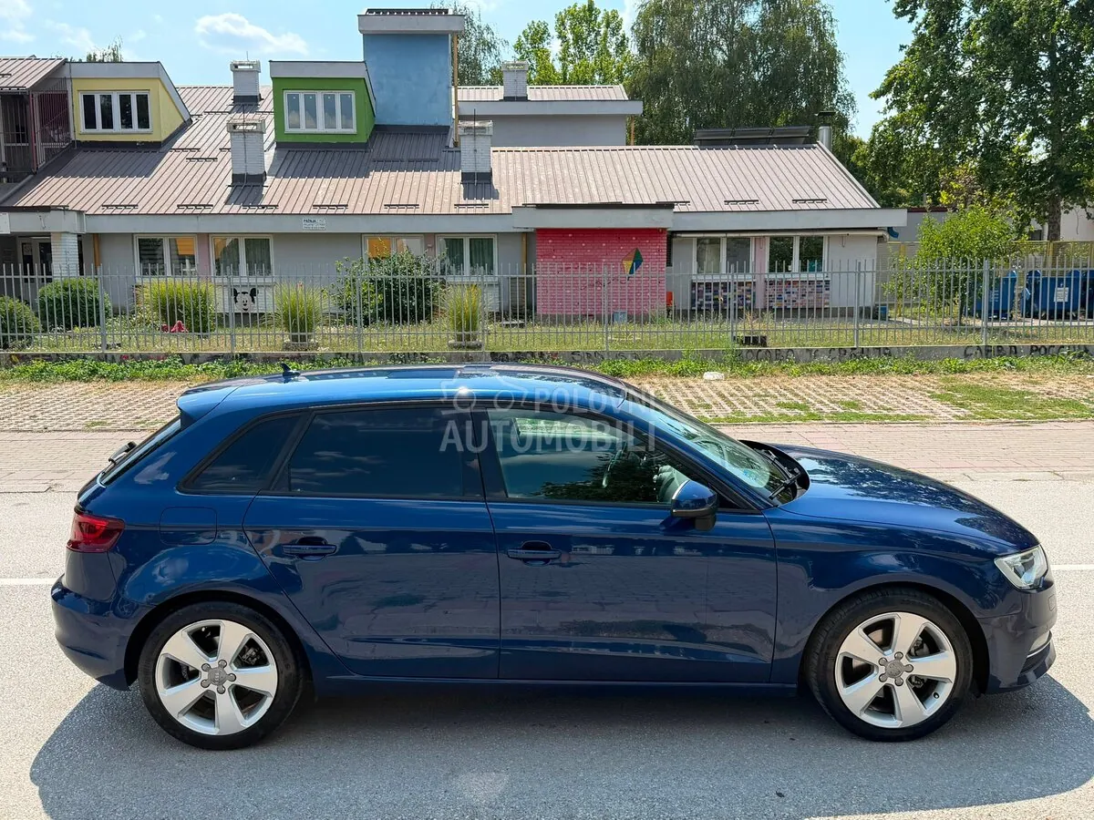 Audi A3 2015 photo 4