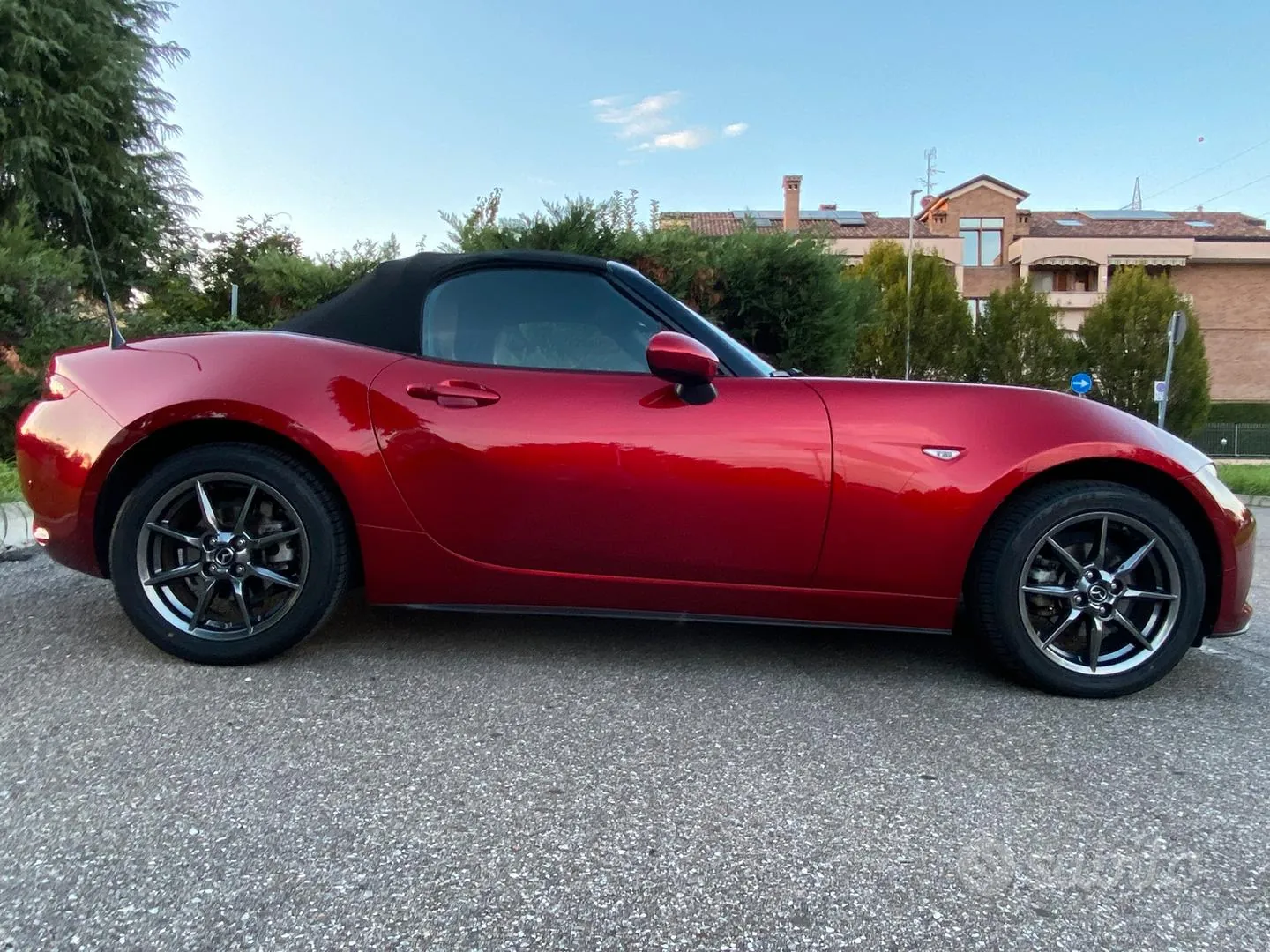 Mazda Mx-5 2019 photo 3