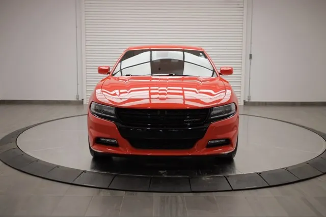Dodge Charger 2021 photo 2