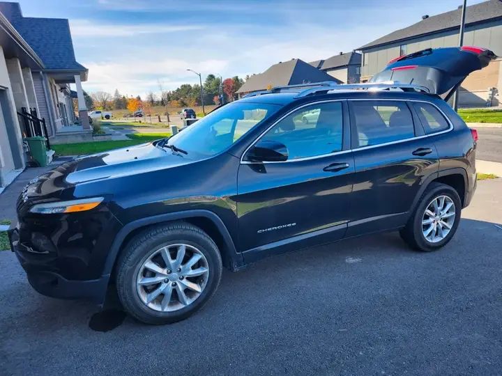 Jeep Cherokee 2016 photo 3