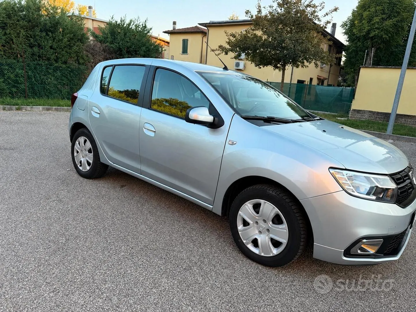 Dacia Sandero 2020 photo 2