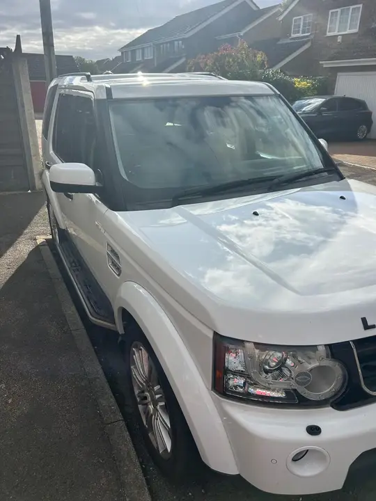 Land Rover Discovery 4