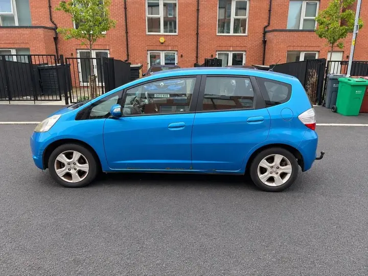 Honda Jazz 2009 photo 4