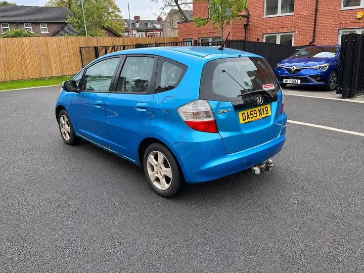 Honda Jazz 2009 photo 5