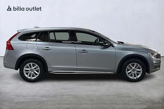 Volvo V60 Cross Country 2016 photo 5