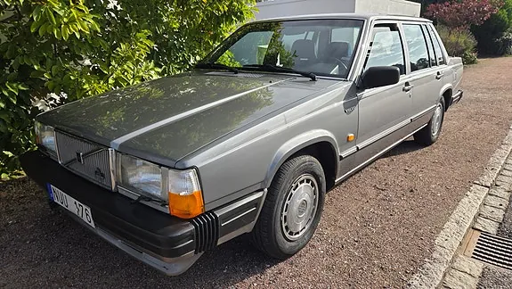 Volvo 740 1988 photo 4
