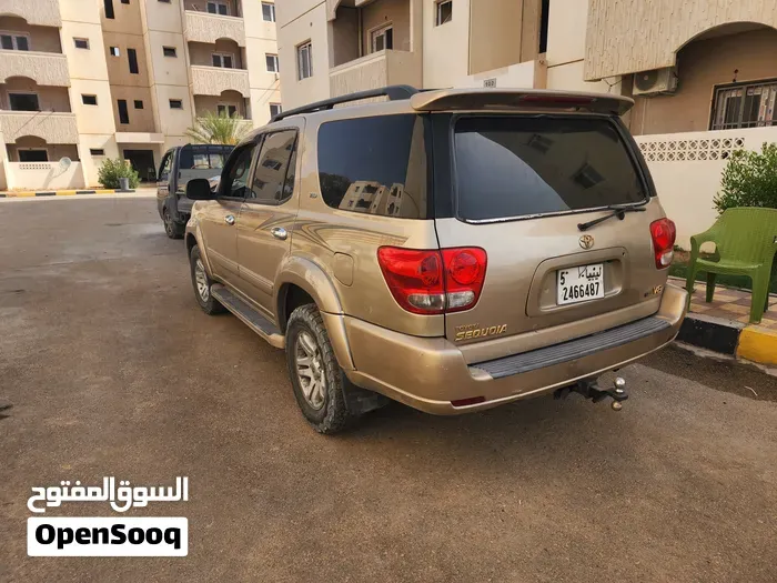 Toyota Sequoia 2006 photo 4