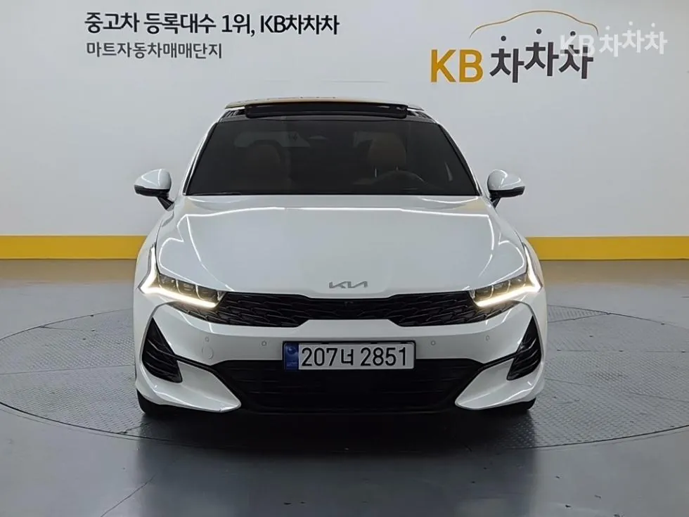 Hyundai K5