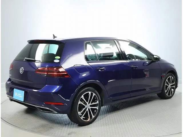 Volkswagen Golf photo 4