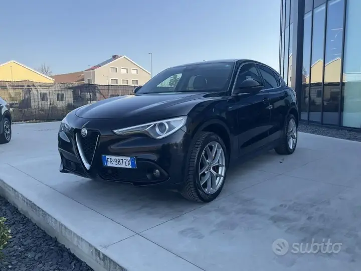 Alfa Romeo Stelvio 2018 photo 3