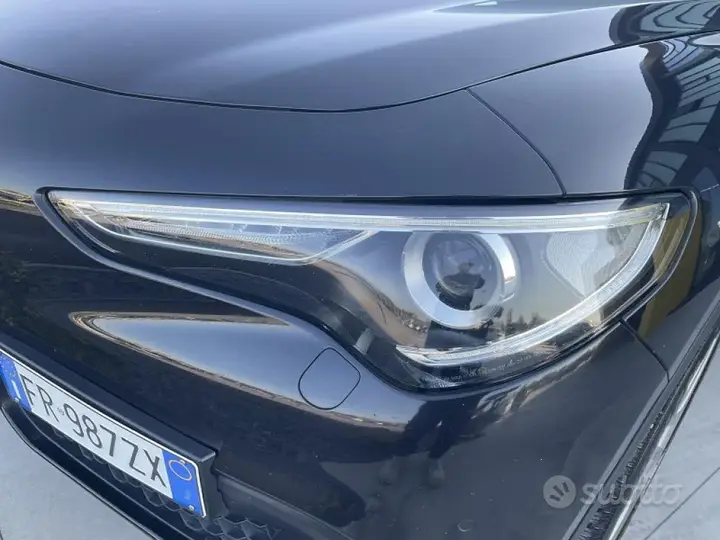 Alfa Romeo Stelvio 2018 photo 4