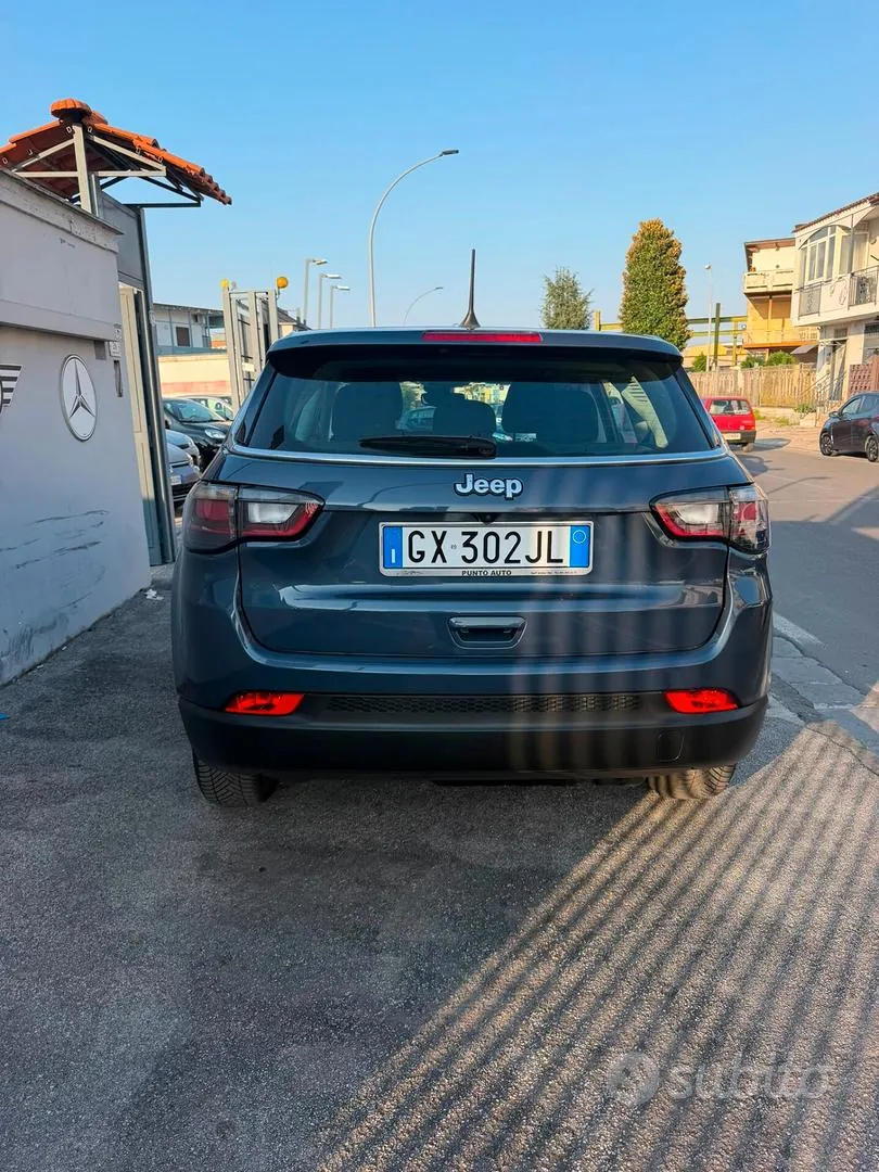 Jeep Compass 2025 photo 5
