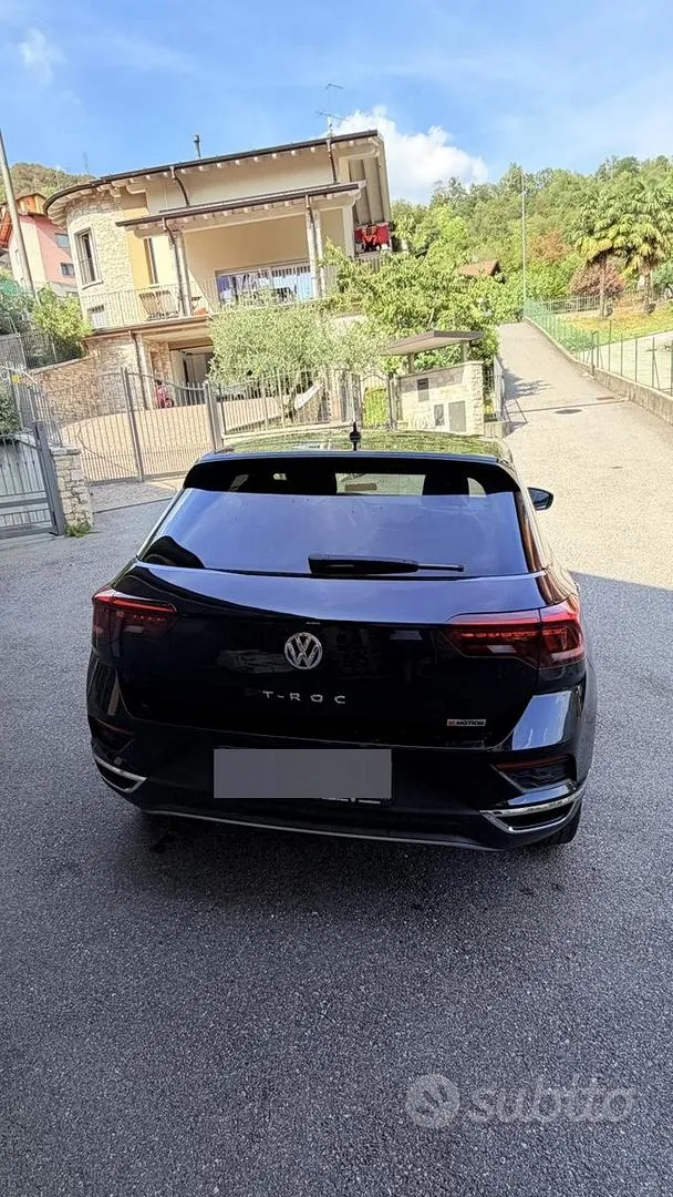 Volkswagen T-Roc 2019 photo 2