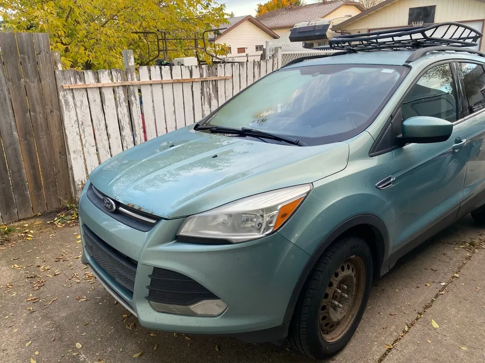 Ford Escape 2013 photo 2
