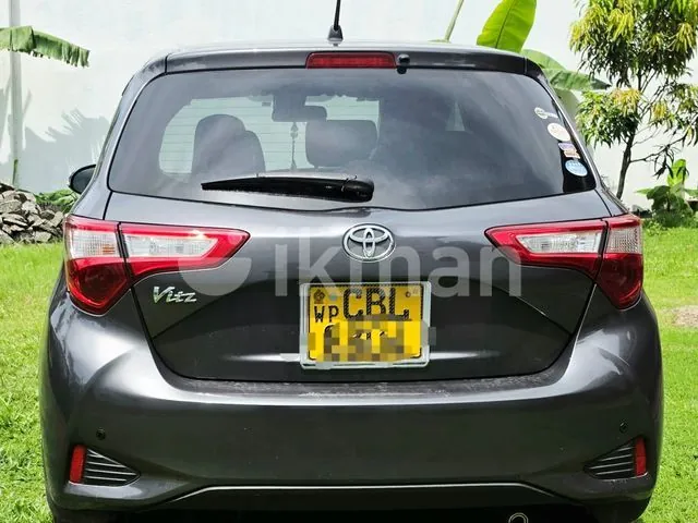 Toyota Vitz 2018 photo 5