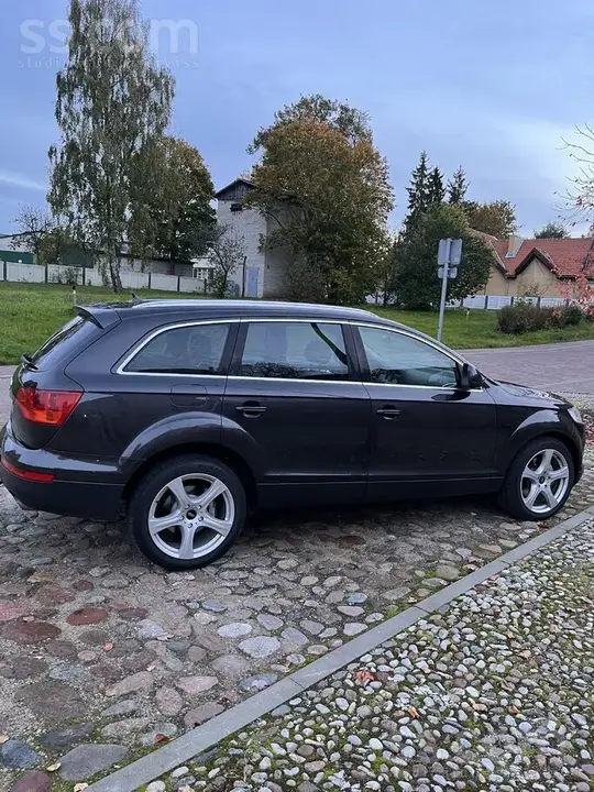 Audi Q7 2007 photo 4
