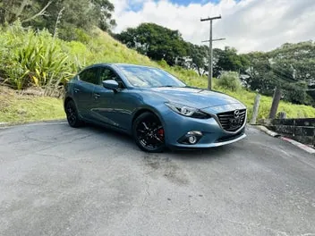 Mazda Axela 2015 photo 2