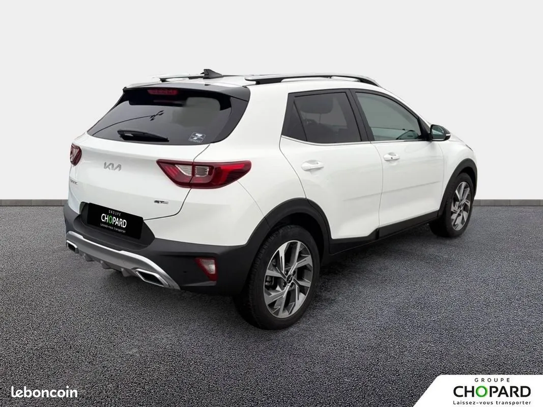 Kia Stonic 2024 photo 3