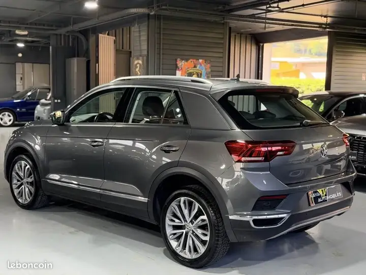 Volkswagen T-Roc 2020 photo 5