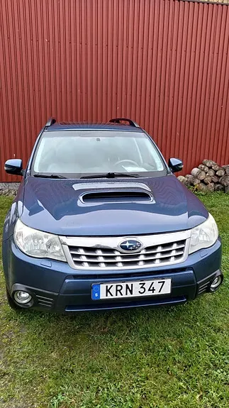 Subaru Forester 2011 photo 2