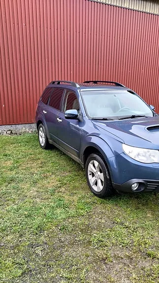 Subaru Forester 2011 photo 3