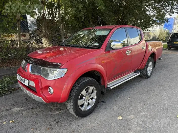 Mitsubishi L200 2009 photo 3