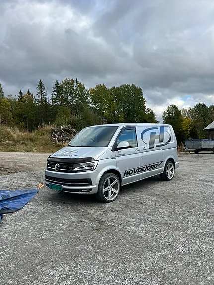 Volkswagen Transporter 2018 photo 3