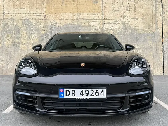 Porsche Panamera 2018 photo 3