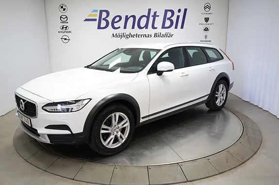 Volvo V90 Cross Country 2019 photo 4